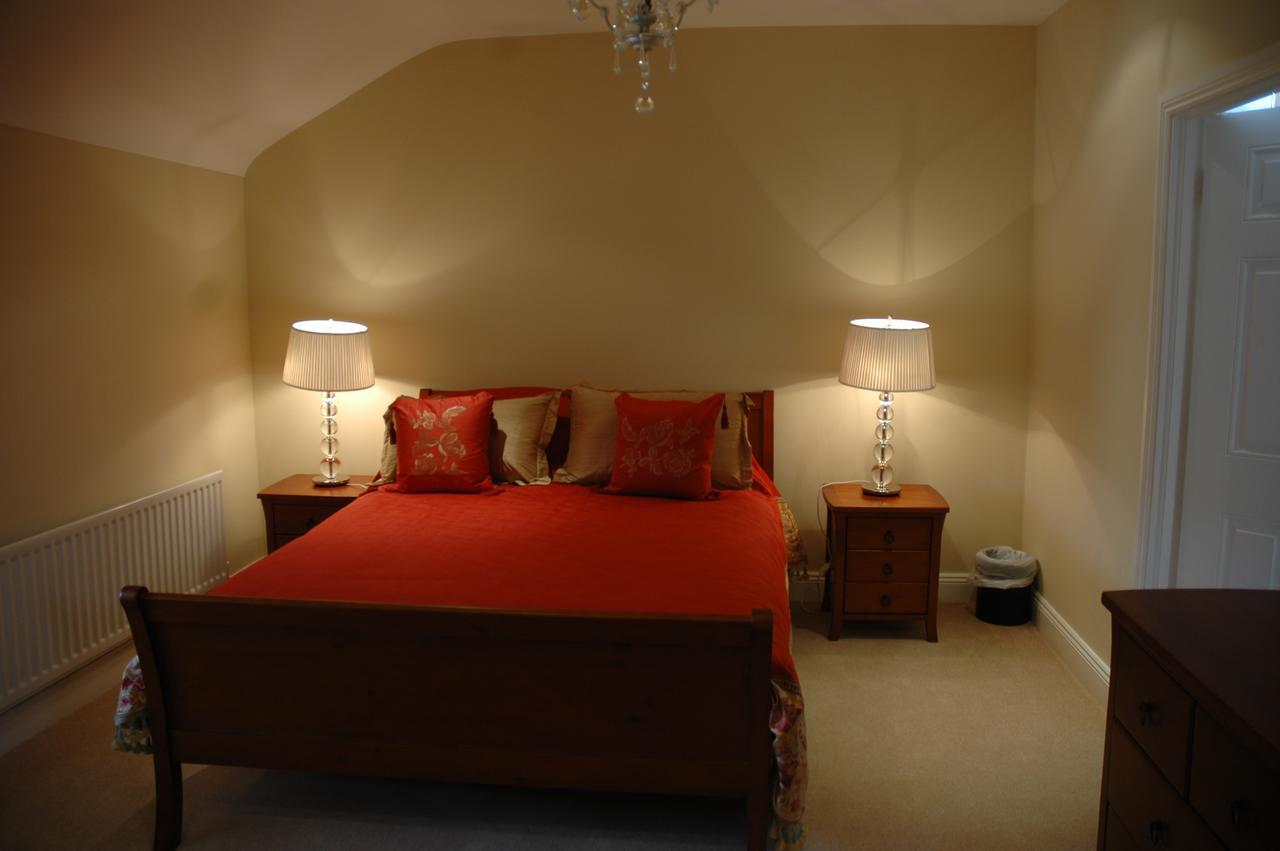 Moyvalley Hotel Self Catering Cottages Екстер'єр фото