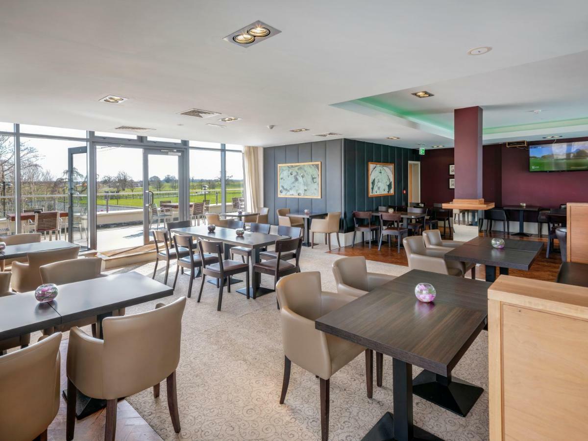 Moyvalley Hotel Self Catering Cottages Екстер'єр фото